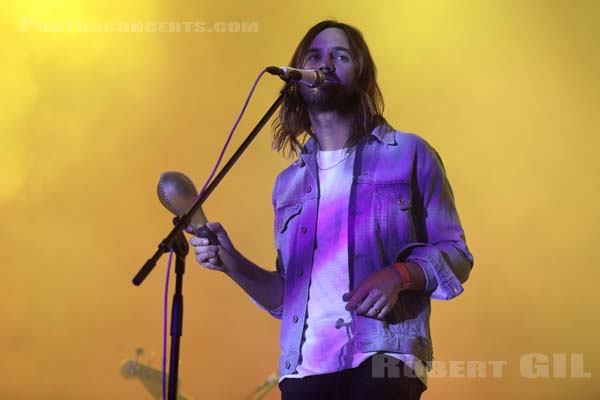 TAME IMPALA - 2019-08-15 - SAINT MALO - Fort de St Pere - 